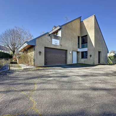 Maison 9 pièces 430000 €