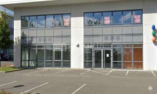 Commerce  230 m² à louer à Villefranche-sur-Saône (69400)