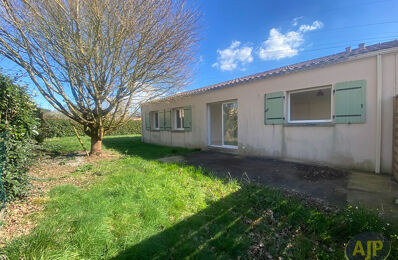 vente maison 238 500 € à proximité de Saint-Hilaire-de-Chaléons (44680)