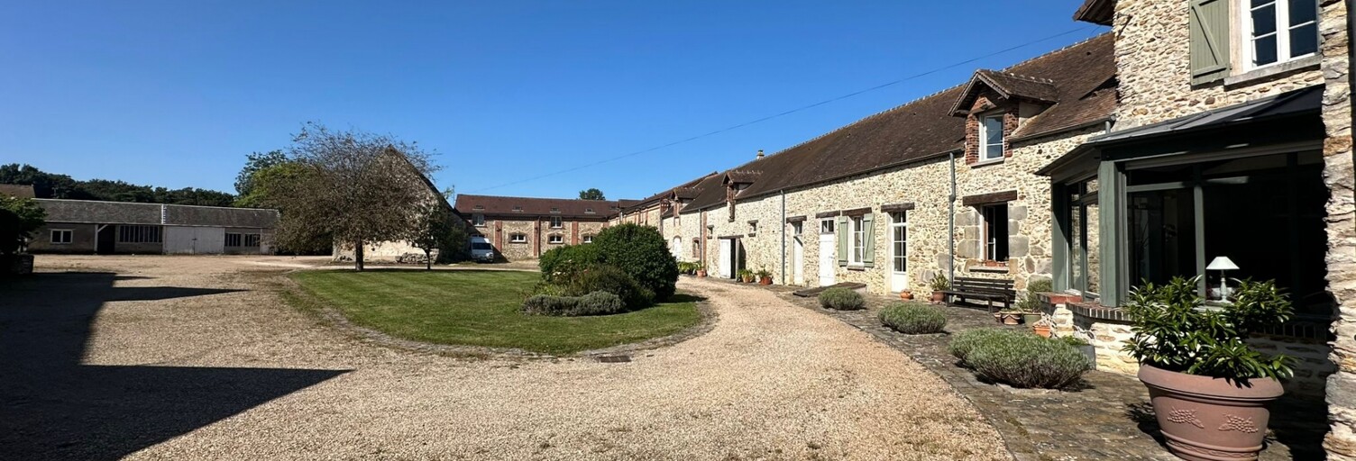 Maison 8 Pièces 770 m² à vendre à Orphin (78125)