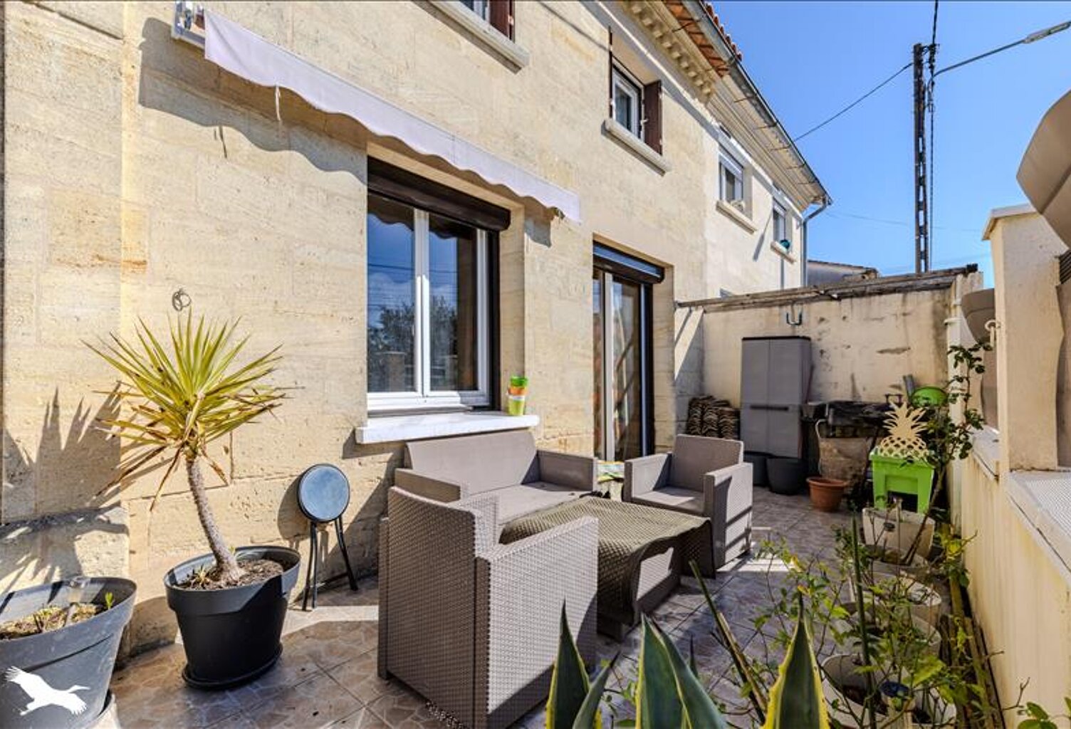 Maison en pierre de 7 pièces principales — photo 1