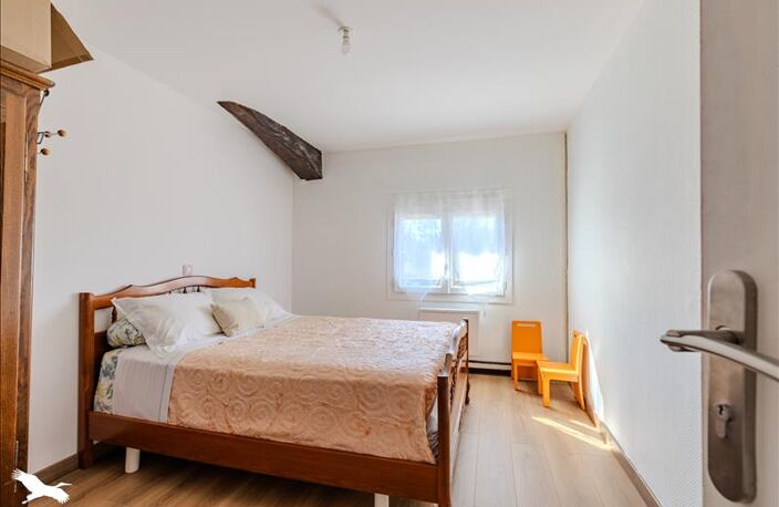Maison en pierre de 7 pièces principales — photo 3