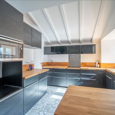 Appartement 4 pièces 378000 €