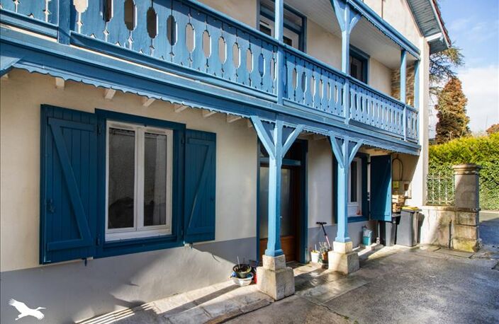 Maison de ville de 6 pièces principales — photo 2