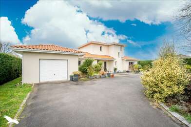 Maison 6 pièces 832000 €