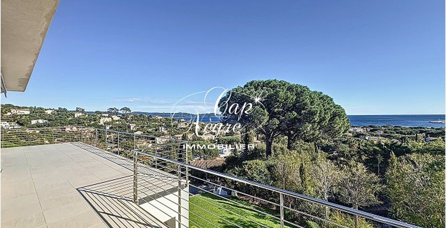 VILLA CALIFORNIENNE DE 210M² VUE MER À VENDRE SURPLOMBANT CAVALA — photo 1