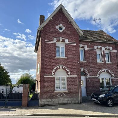 Maison 5 pièces 157200 €