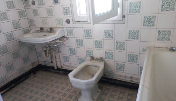 Immeuble  à vendre Amendeuix-Oneix 64120