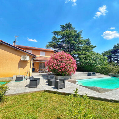 Maison 5 pièces 498900 €