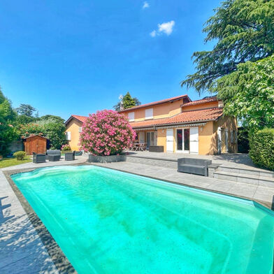 Maison 5 pièces 499000 €