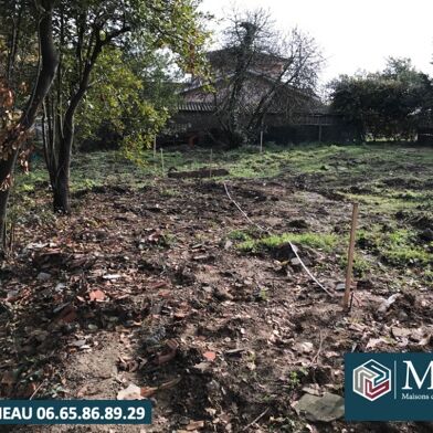 Terrain  445000 €