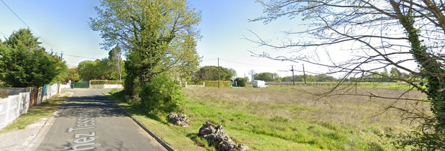 Terrain  1000 m² à vendre à Le Douhet (17100)