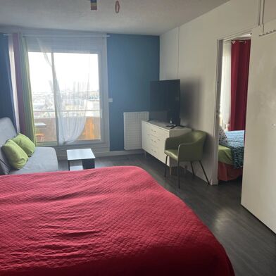 Appartement 3 pièces 112800 €