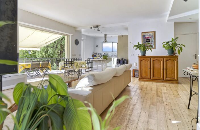 Villa Cimiez 6 pièces . Jardin 1000 m2 — photo 4