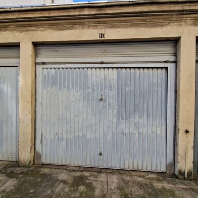 Garage  185 €