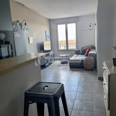 Appartement 2 pièces 748 €