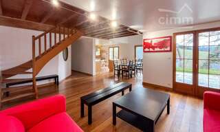 Maison 10 Pièces 201 m² à vendre à Plateau-des-Petites-Roches (38660)