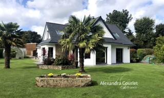 Maison 8 Pièces 210 m² à vendre à Châteauneuf-du-Faou (29520)