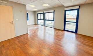 Immeuble  600 m² à vendre à Le Mans (72100)