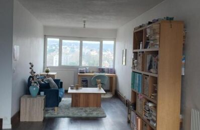 location appartement 570 € CC /mois à proximité de Guyancourt (78280)