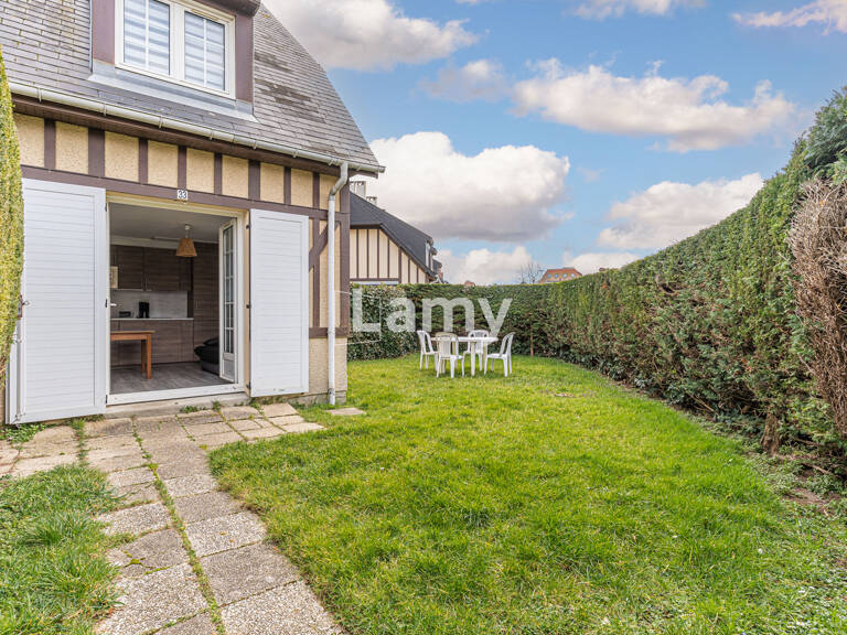 Cottage, jardin — photo 1