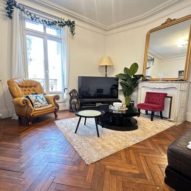 Maison 8 pièces 349000 €