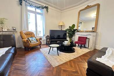 Maison 8 pièces 349000 €