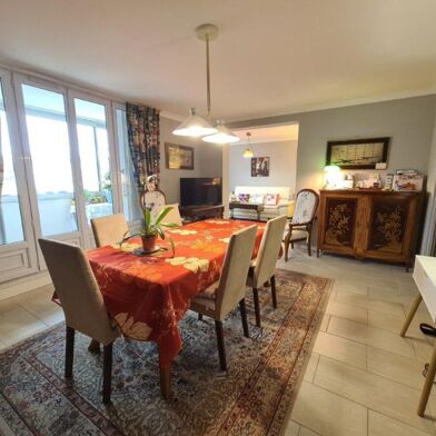 Appartement 4 pièces 269000 €