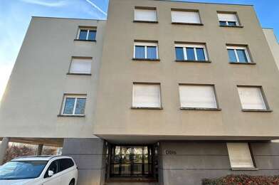 Appartement 3 pièces 240000 €