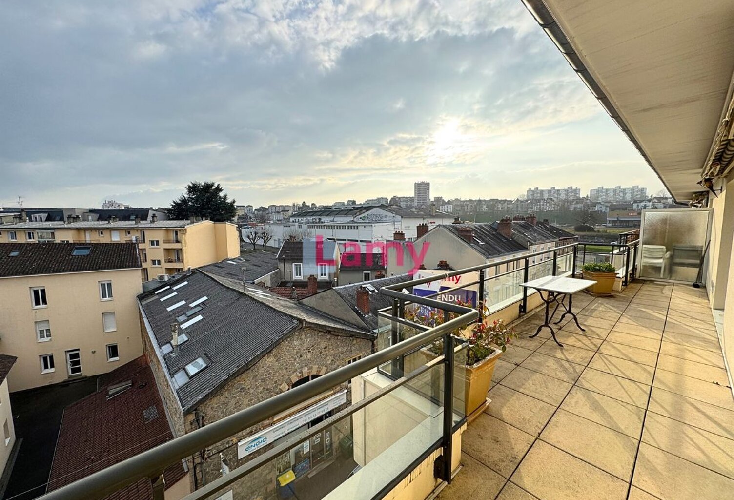 Appartement + Garage + Parking + Cave — photo 1