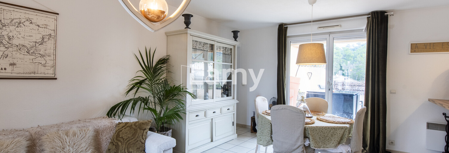 Appartement 4 Pièces 92 m² à vendre à La Roque-d'Anthéron (13640)