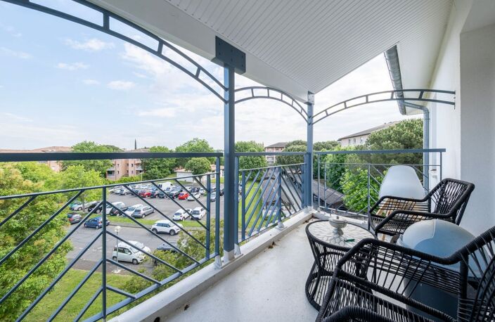 Appartement T2 avec balcon et garage — photo 2