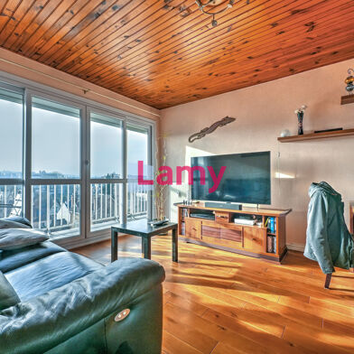 Appartement 4 pièces 285000 €