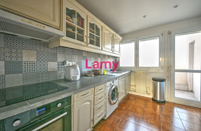 Appartement + Parking + Annexe — photo 2