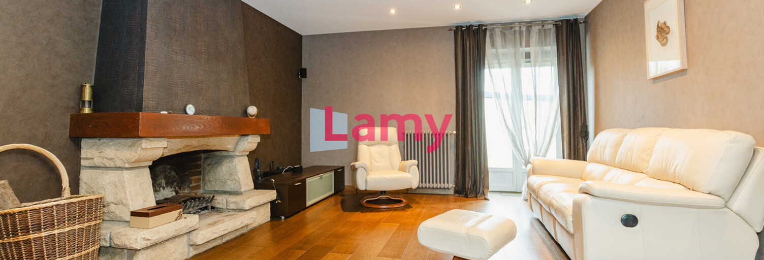 Maison 8 Pièces 163 m² à vendre à Vezin-le-Coquet (35132)