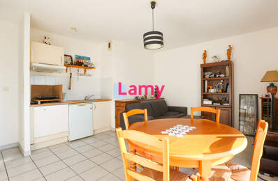 Parking + Appartement — photo du bien