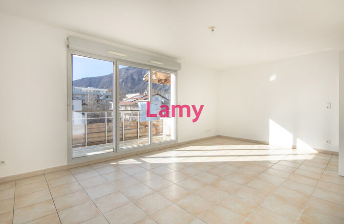 Parking + Appartement + Parking — photo 2