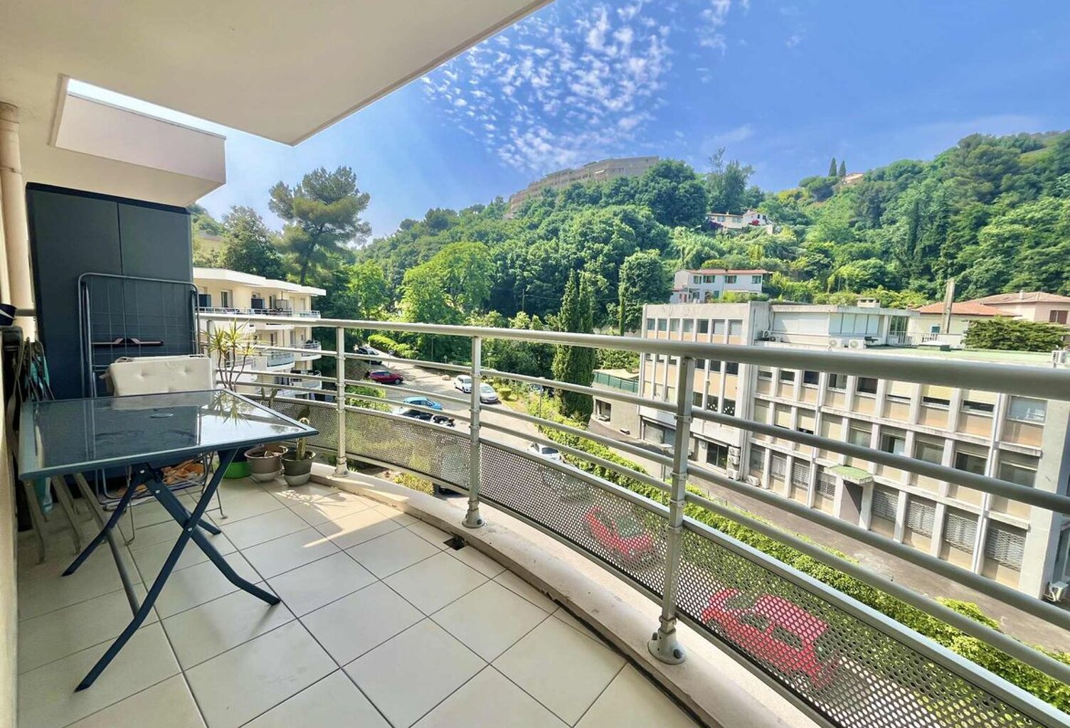 Appartement + Parking — photo 1