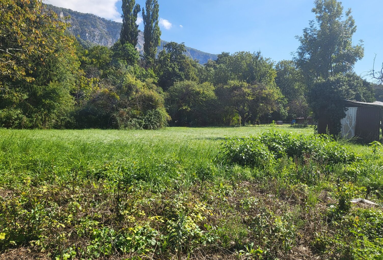 TERRAIN A BATIR AVEC VUE DEGAGEE — photo 1
