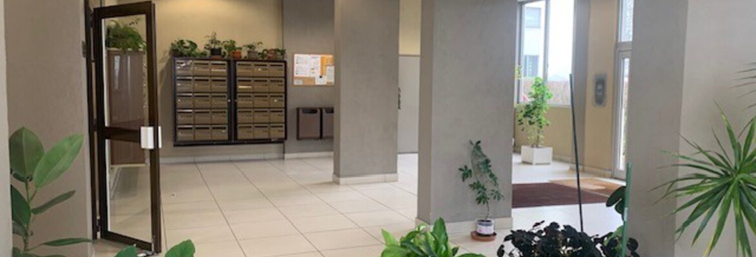 Appartement 5 Pièces 96 m² à vendre à Rosny-sous-Bois (93110)