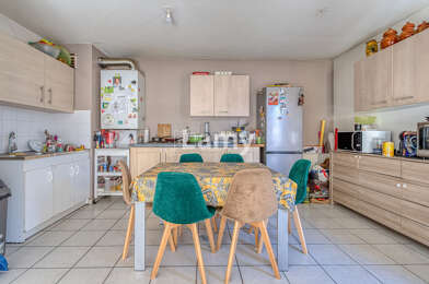 Appartement 4 pièces 260000 €