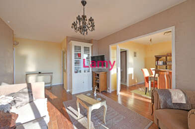 Appartement 4 pièces 127000 €