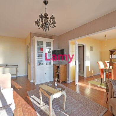 Appartement 4 pièces 127000 €