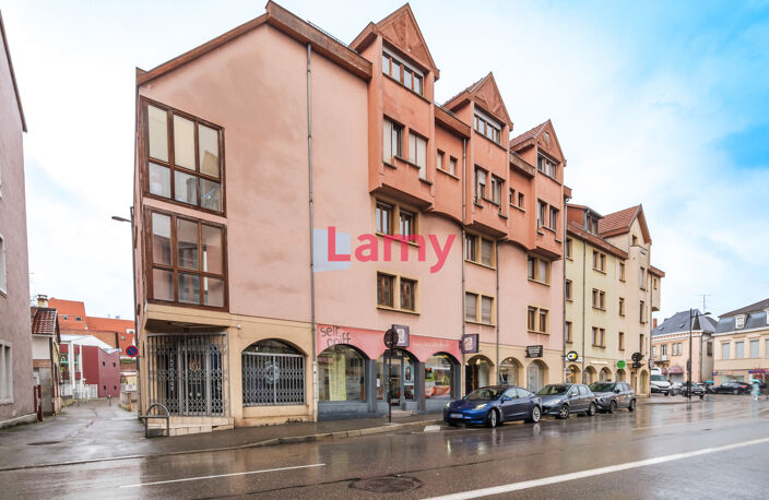 F2 au centre-ville de COLMAR — photo 2