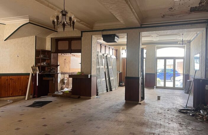 Local commercial + Appartement T2 — photo 2