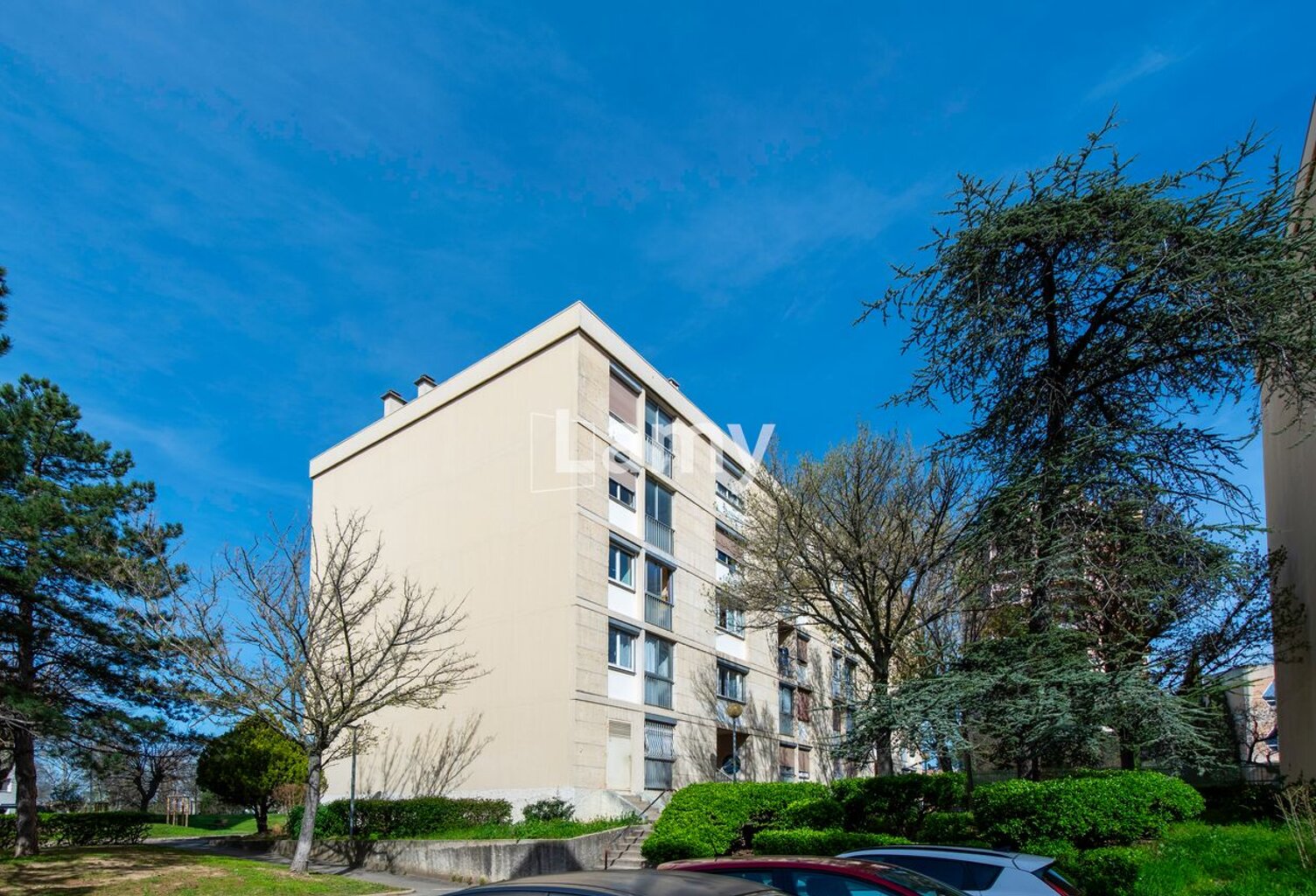 Appartement — photo 1