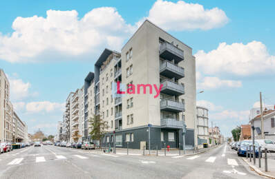 Parking + Appartement — photo du bien