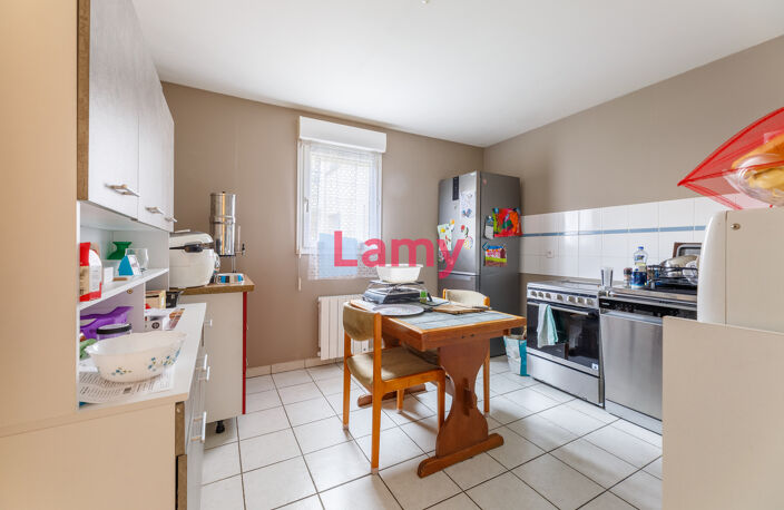 Annexe + Appartement + Parking — photo 2