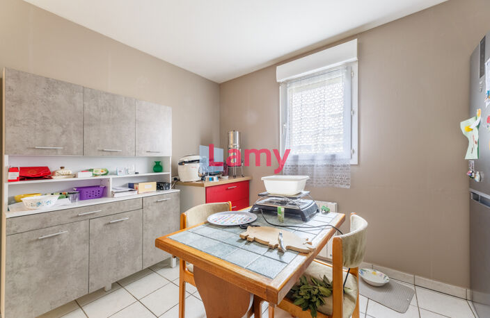 Annexe + Appartement + Parking — photo 3