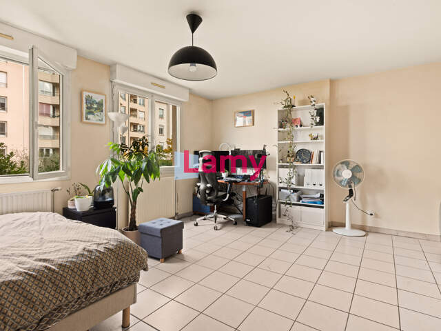 Appartement T1 vendu loué — photo du bien